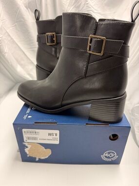 White Mountain Black Leather Ankle Booties with Buckle